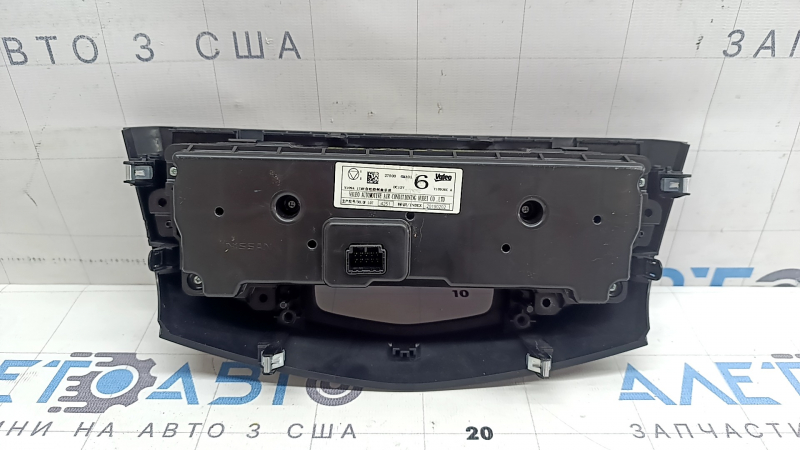 Управление климат-контролем Nissan Rogue 17-20 auto