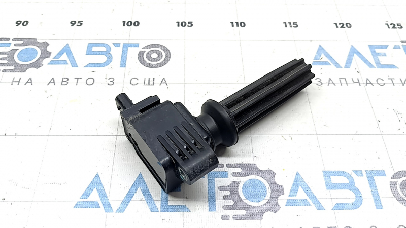 Котушка запалювання Ford Focus mk3 15-18 рест 2.0