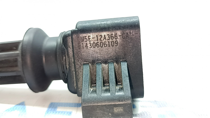 Котушка запалювання Ford Focus mk3 15-18 рест 2.0