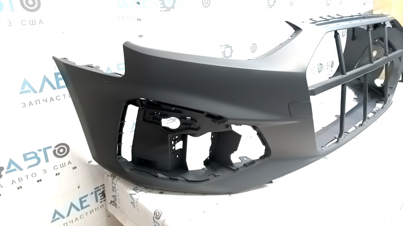 Бампер передний голый Audi A4 B9 20-23 без омывателей и Park Assist, S-line