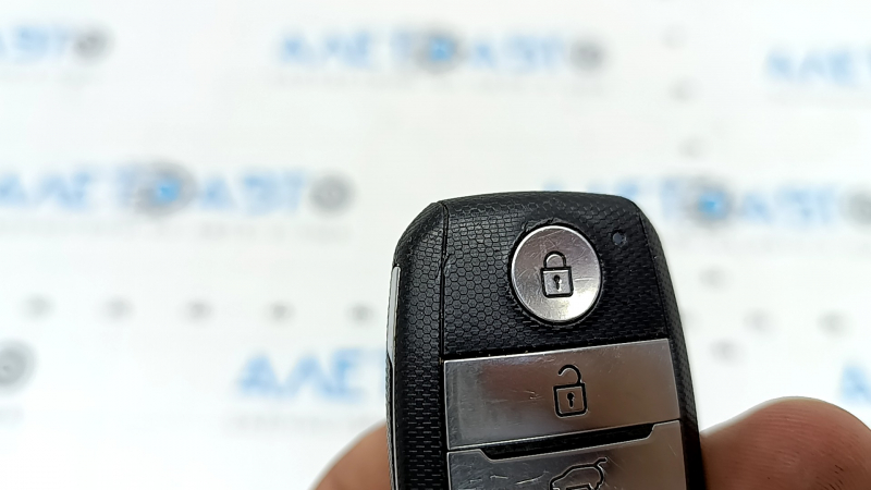 Ключ Kia Niro 17-22 HEV, PHEV Smart key, 4 кнопки, царапины