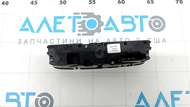 Управління клімат-контролем заднє Audi Q5 80A 18-25 плям на склі