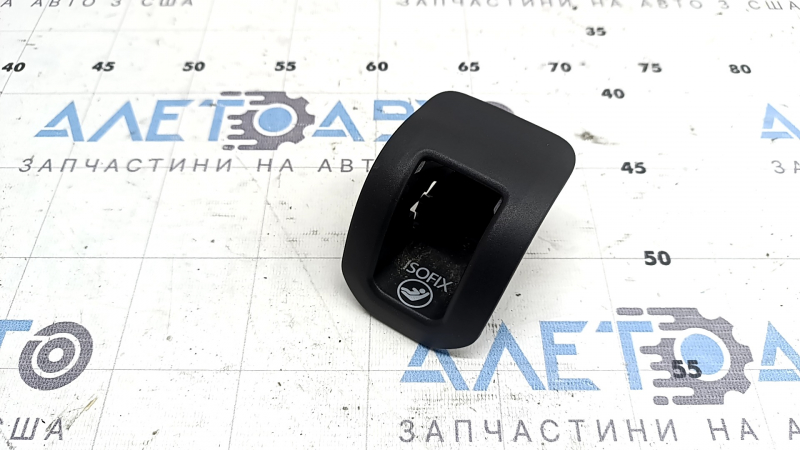 Накладка Isofix заднього ряду Audi Q3 8U 15-18 чорна
