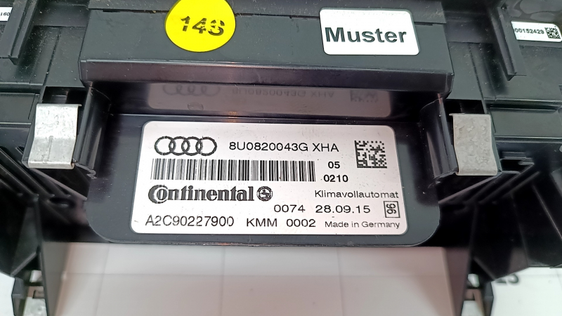 Управління клімат-контролем Audi Q3 8U 15-18 auto, dual zone з підігрівом, подряпини