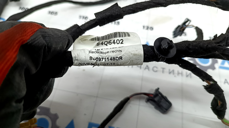 Проводка дверей задньої правої Audi Q3 8U 15-18