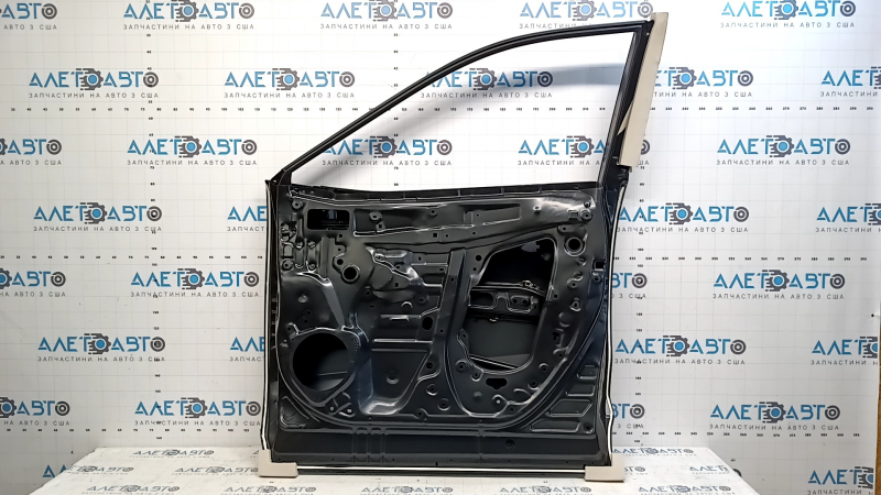Двері голі передні праві Toyota Rav4 19-21