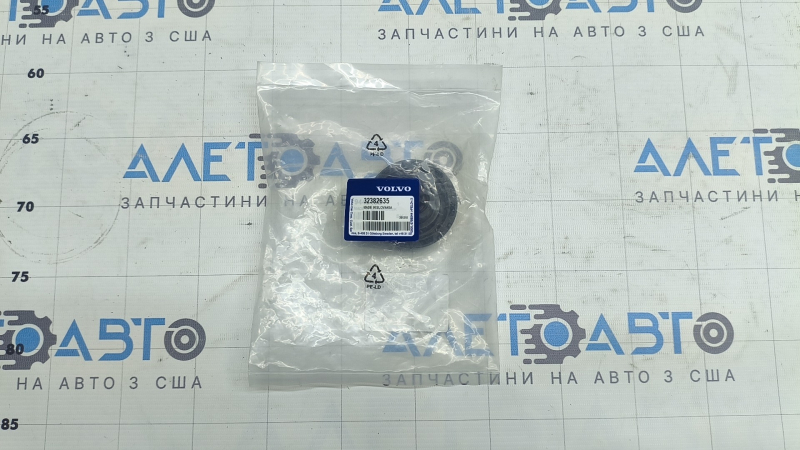Кришка розширювального бачка охолодження Volvo XC60 18-26