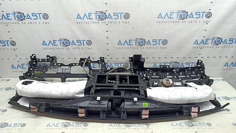 Торпедо передняя панель с AIRBAG Hyundai Tucson 22-26 черная под 4.2" щиток приборов, царапины