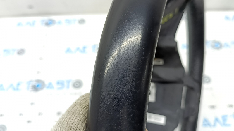 Кермо голе VW Tiguan 18-21 шкіра чорне, без кнопок і накладки, подряпини, потерт