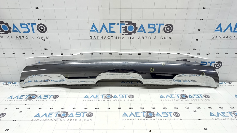 Накладка губи заднього бампера Mercedes W167 GLE 350 450 20-26 хром, подряпини, тички