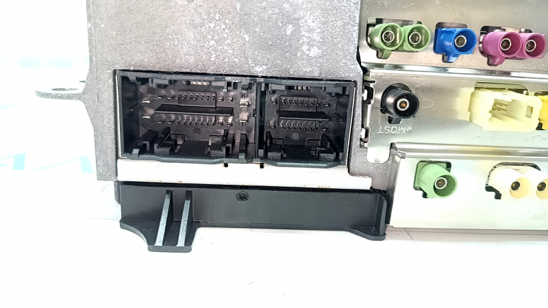 Головное устройство Mercedes W167 GLE 350 450 20-23 SSD с кодом разблокировки