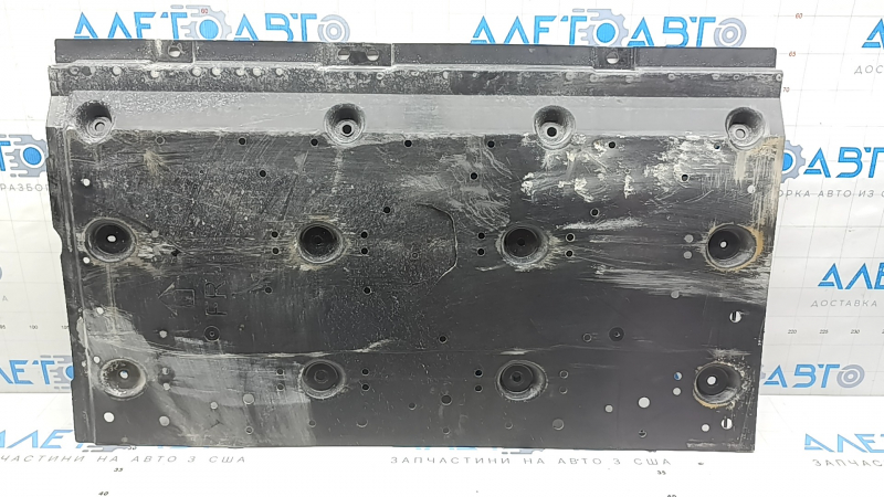 Защита днища левая Nissan Ariya 23-26 трещины