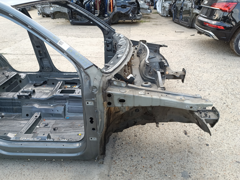Четверть передняя правая Audi Q3 8U 15-18 графит, на кузове