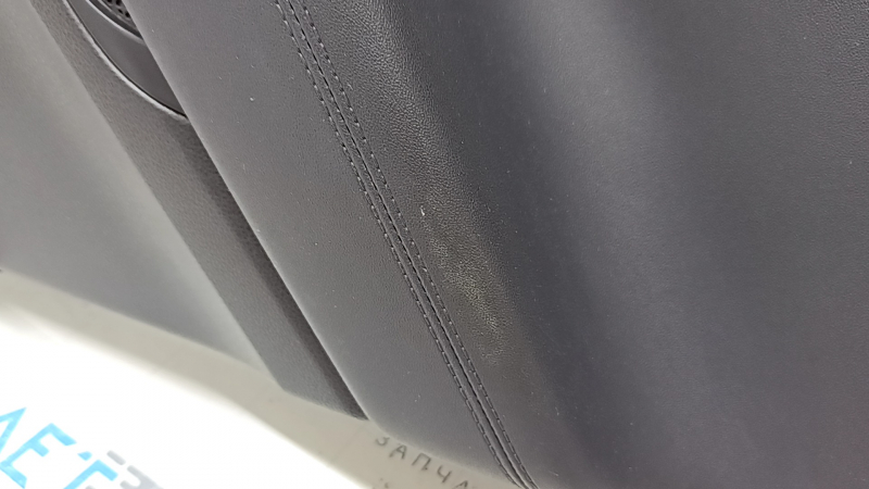Обшивка дверей картка задня права Hyundai Santa FE 21-23 чорна, під шторку, з накладкою, вставка та підлокітник шкіра чорна, подряпини, під чищення