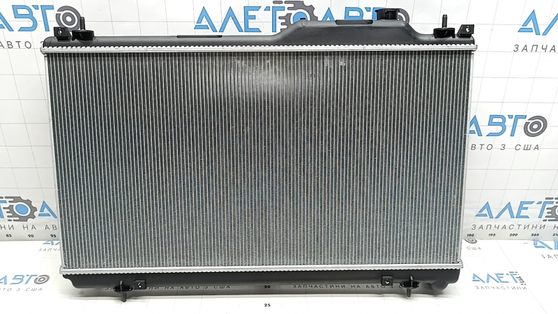 Радіатор охолодження вода Subaru Legacy 20-25 2.4, 2.5