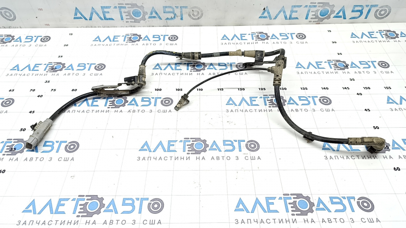 Датчик ABS задний левый Hyundai Santa FE 21-23 AWD