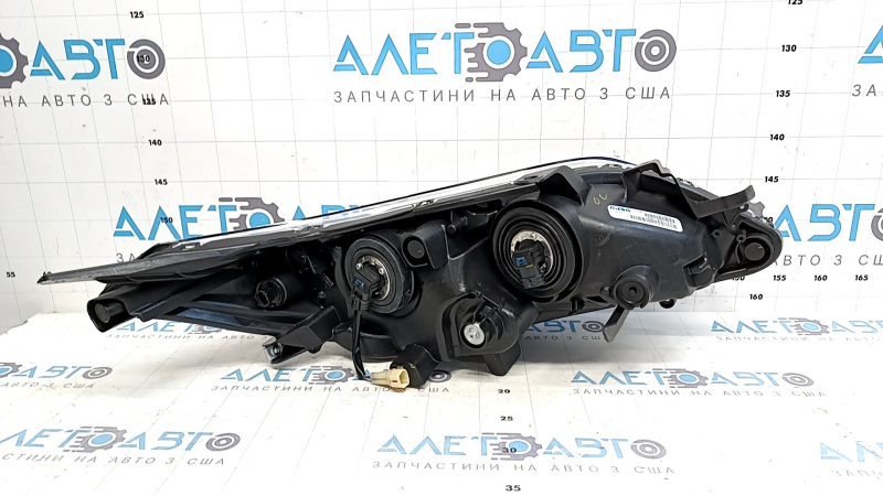 Фара передня ліва Toyota Avalon 13-18 гола галоген