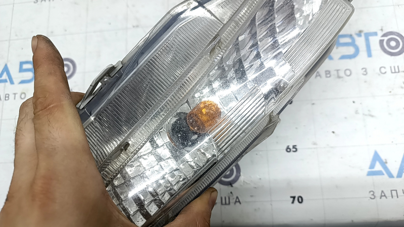 Поворотник левый Toyota Camry v55 15-17 usa, под полировку