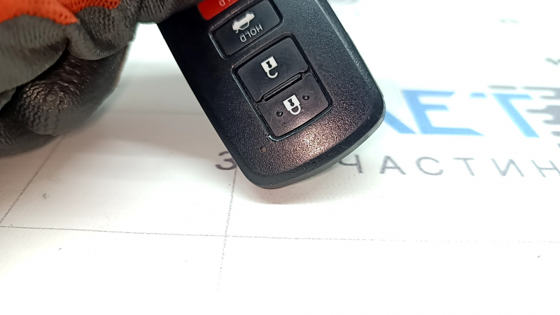 Ключ Toyota Camry v55 15-17 usa smart, 4 кнопки, подряпини