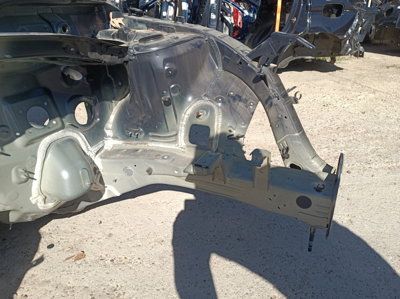 Четверть передняя левая Hyundai Tucson 22-25 1.6T HEV Korea, на кузове, синяя, примят порог