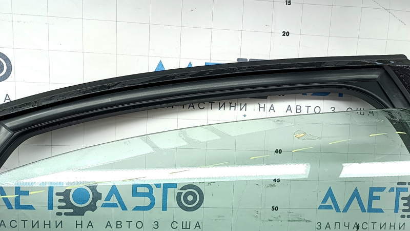 Двері в зборі задня права Audi A4 B8 09-16 седан, срібло LX7P, keyless, в клеї