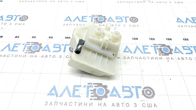Бачок ГТЦ Mercedes W167 GLE 350 450 20-26 с крышкой