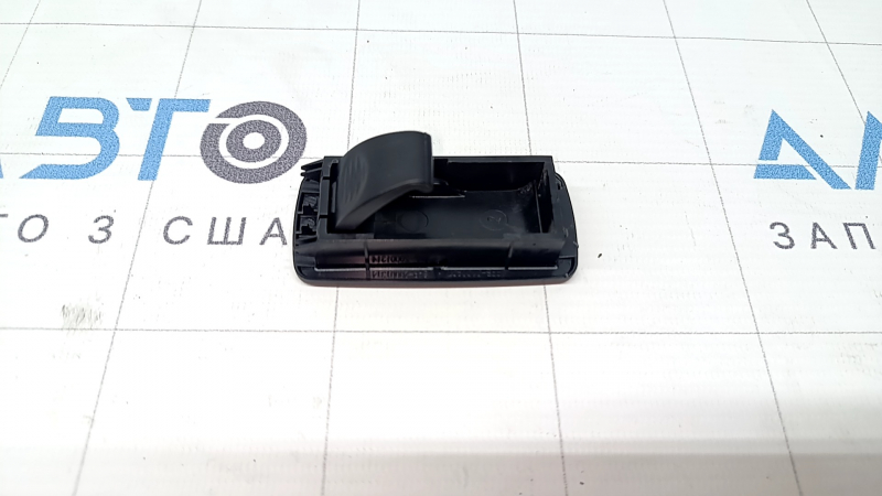 Крючок багажника BMW X3 G01 18-24 черный на обшивке