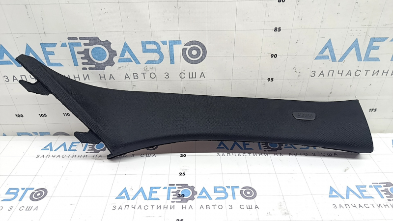 Накладка передньої стійки верхня права BMW X3 G01 18-24 чорна, із заглушкою, подряпини
