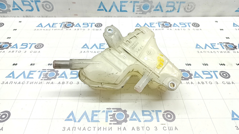 Расширительный бачок инвертора Toyota Camry v55 15-17 hybrid usa с крышкой