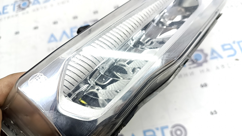 Противотуманная фара птф правая BMW X3 G01 18-21 светлая, песок
