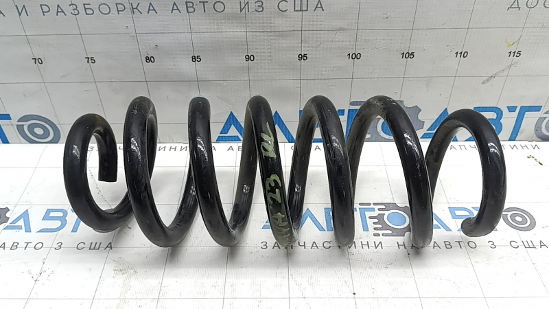 Пружина ззаду ліва Nissan Ariya 23-26 AWD Extended range