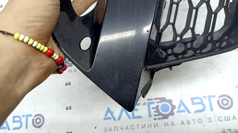 Грати переднього бампера ліва BMW X3 G01 18-21 M Sport, під парктронік, сколи