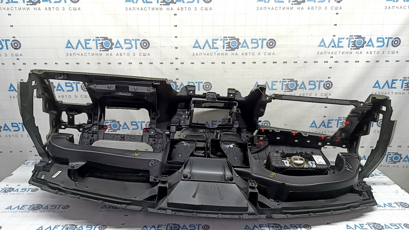 Торпедо передняя панель с AIRBAG BMW X3 G01 18-21 черная, без проекции