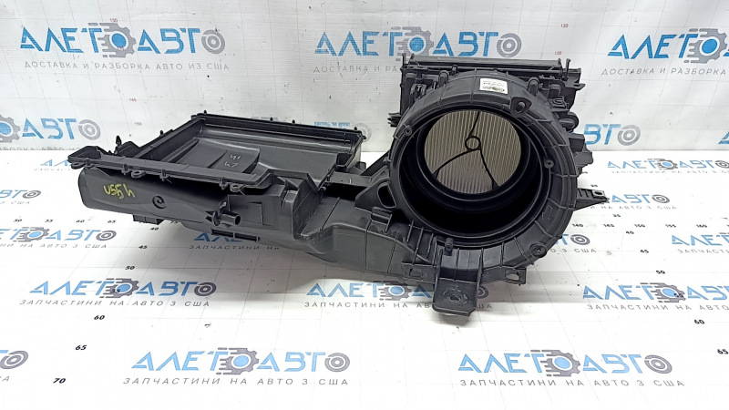 Корпус голий вентиляція Toyota Camry v55 15-17 без вентилятора та актуатора