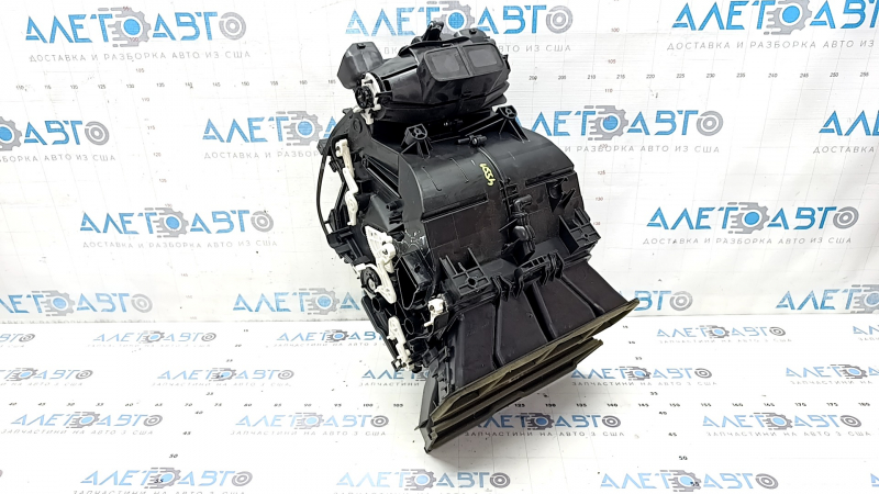 Корпус голий кондиціонер Toyota Camry v55 15-17 usa без радіатора та актуаторів