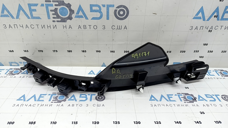 Накладка порога ззаду права BMW X5 G05 19-26 чорна, потерта