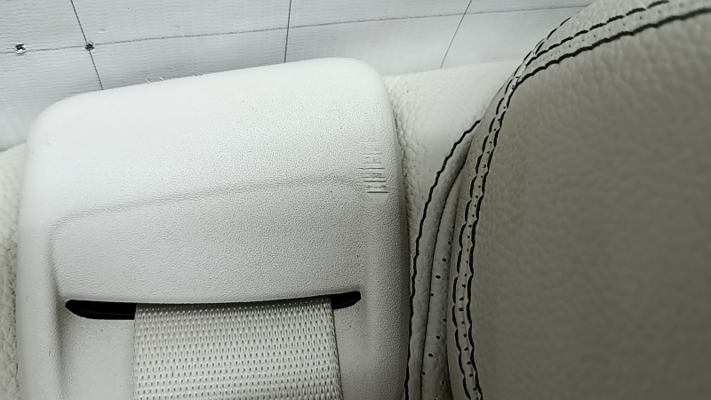 Сидіння 2 ряди ліве Mercedes X167 GLS 450 20-26 шкіра бежева з перфорацією, спинка темо-сіра, електро, з бежевим ременем, подряпини, під чищення, надламаний кронштейн блоку управління