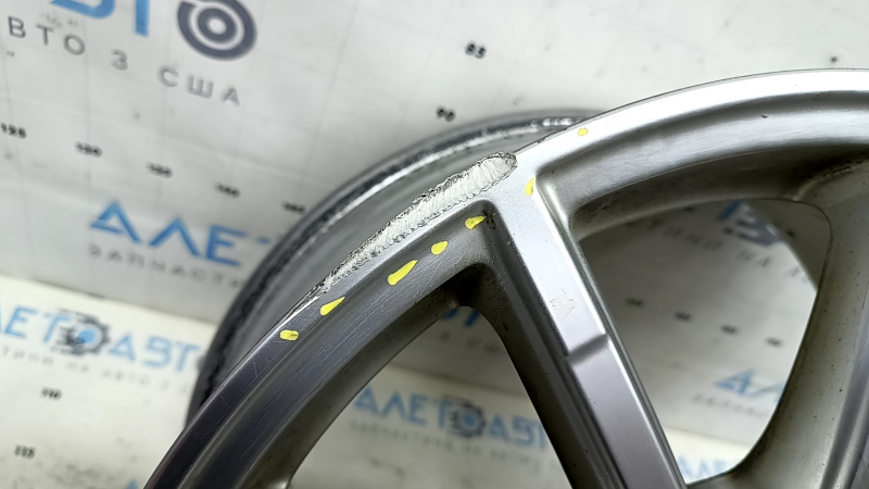 Колісний диск R18x8J Audi A4 B8 13-16 тип 2 бордюрка