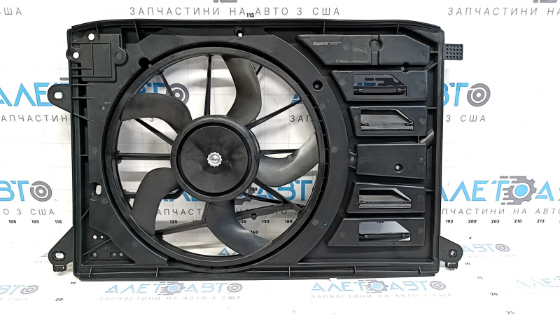Диффузор кожух радиатора в сборе Ford Fusion mk5 13-20 hybrid, plug-in