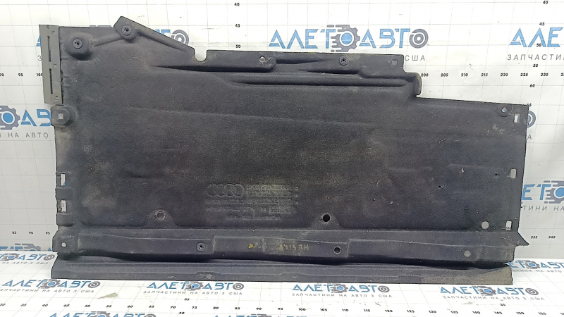 Захист днища правий Audi A4 B8 08-16 великий, надрив