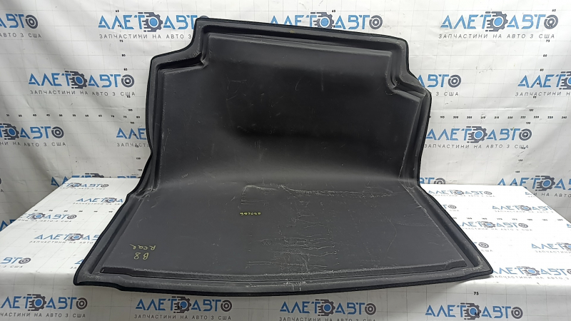 Коврик багажника ткань VW Passat b8 16-19 USA черный, под химчистку, потрескан