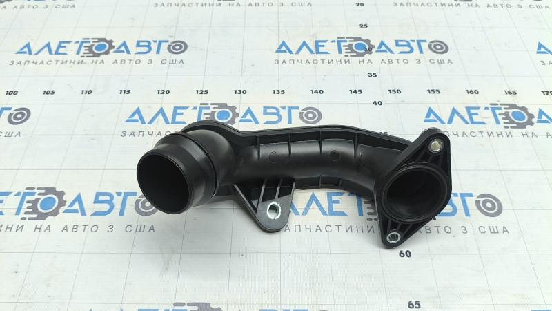 Патрубок інтеркулера лівий нижній Mazda 6 18-21