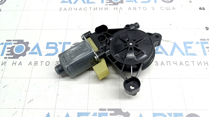 Мотор склопідйомника передній правий Audi A3 8V 15-20