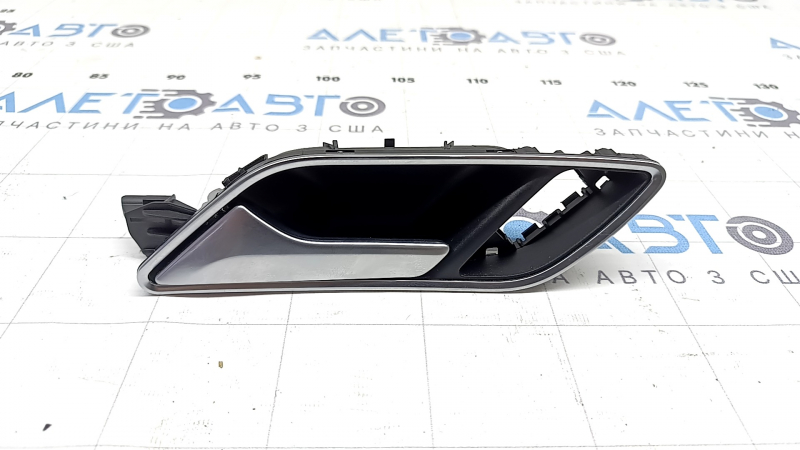 Ручка двери внутренняя передняя левая Audi A3 8V 15-20