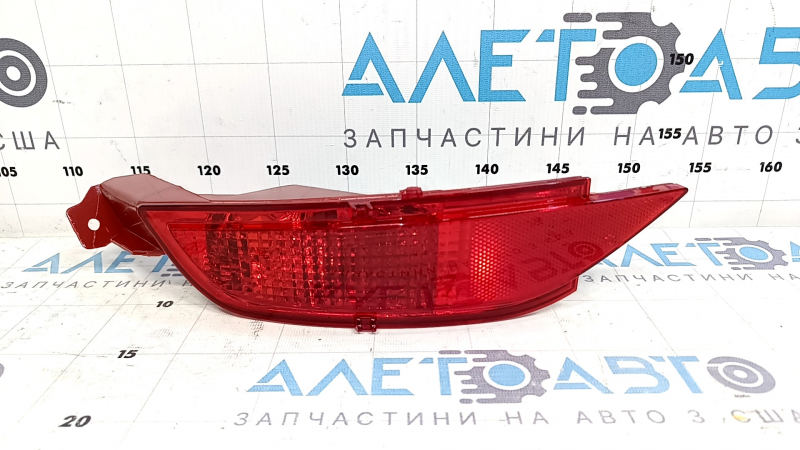 Фонарь заднего бампера левый Ford Fiesta 11-19 5d