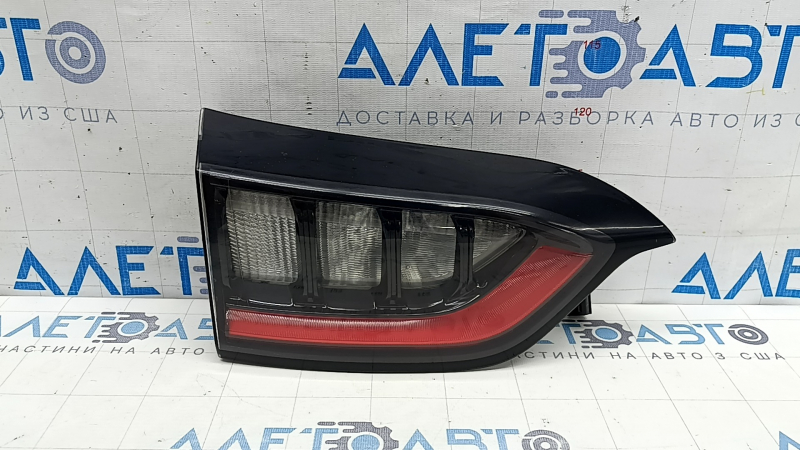 Ліхтар внутрішній кришка багажника лівий Jeep Cherokee KL 19-23 рест, подряпини, тріщина у кріпленні