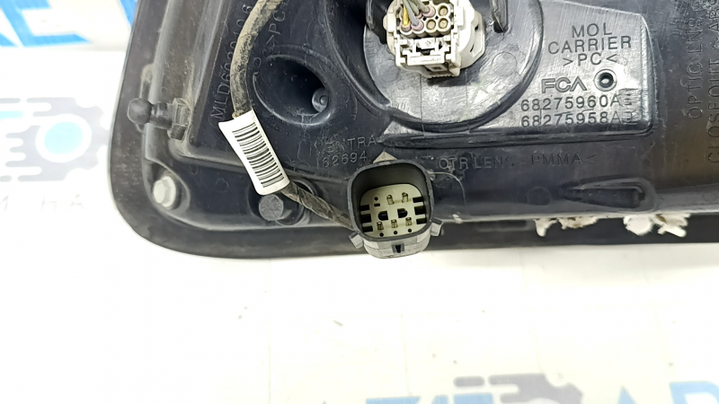 Ліхтар зовнішній крило правий Jeep Cherokee KL 19-23 рест, скол