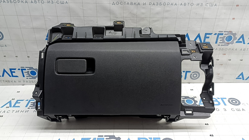 Речовий ящик, бардачок Chevrolet Equinox EV 24-26 чорний