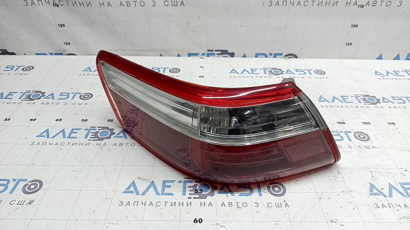 Фонарь внешний крыло левый Toyota Camry v40 07-09 hybrid, потерт