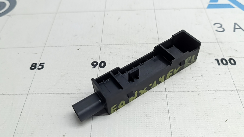 Keyless Entry Antenna двері задньої лівої Chevrolet Equinox EV 24-26